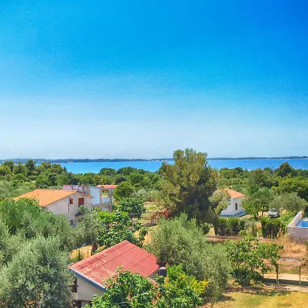 Bozo 1418 Apartman