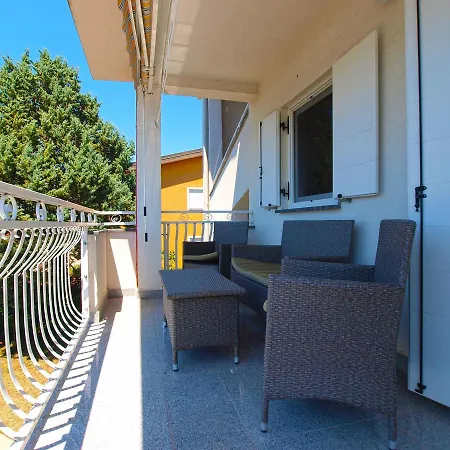 Apartment Bozo 1418